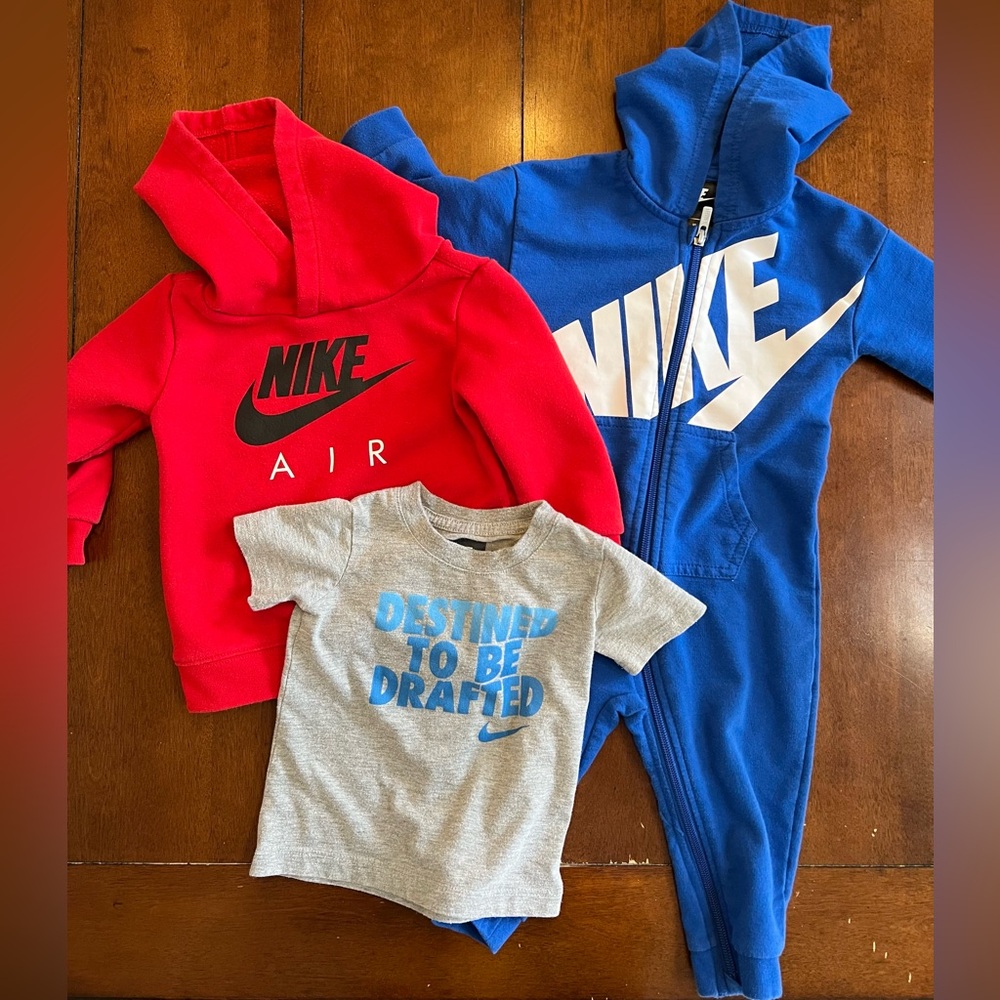 EUC 18M Nike Bundle